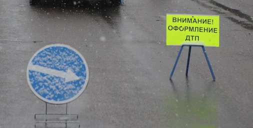Легковушка столкнулась с грузовиком в Минске